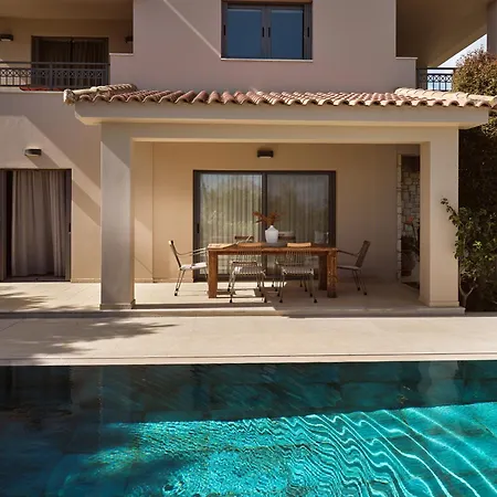 Cielo - An Authentic Mediterranean Living Villa