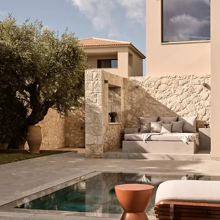 Villa Cielo - An Authentic Mediterranean Living *